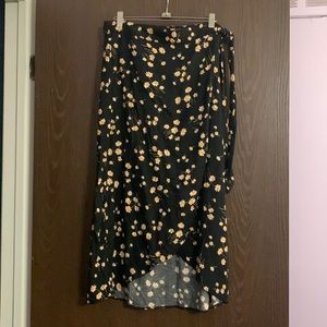 AE wrap skirt